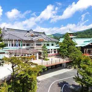 5* Ryokan (tradycyjny japoński pensjonat lub zajazd) Fujiya